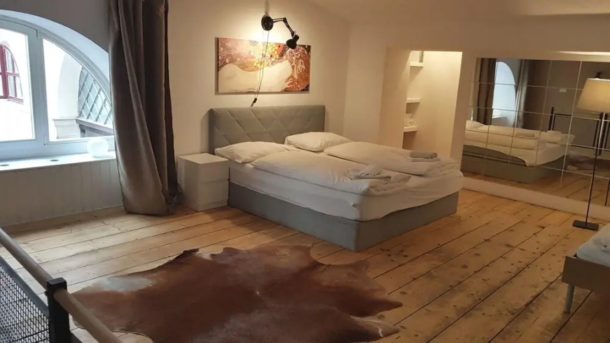 Großes Maisonette Aprt. Extrem Zentral