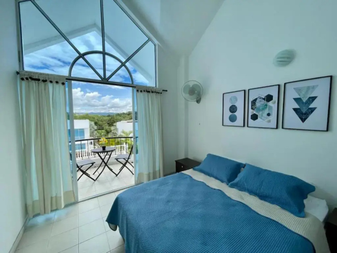 ESPECTACULAR Casa Quinta en Melgar