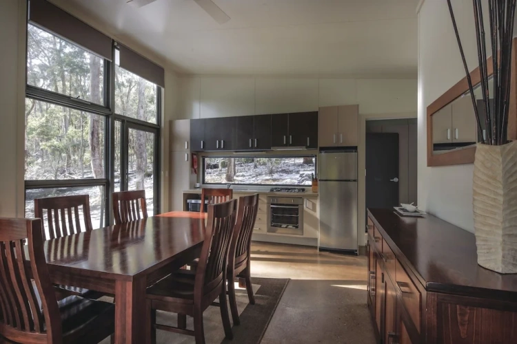 2 Bedrooms Cottage