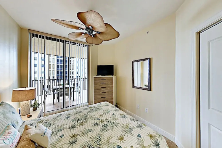 Cape Harbour #618 - 2 Br Condo