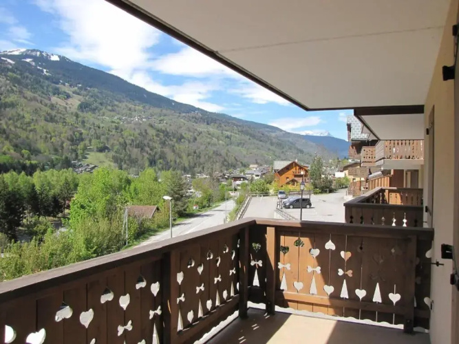 Appartement Bozel, 2 pièces, 4 personnes - FR-1-464-13