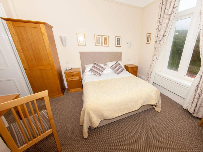 Whitsand Bay Hotel