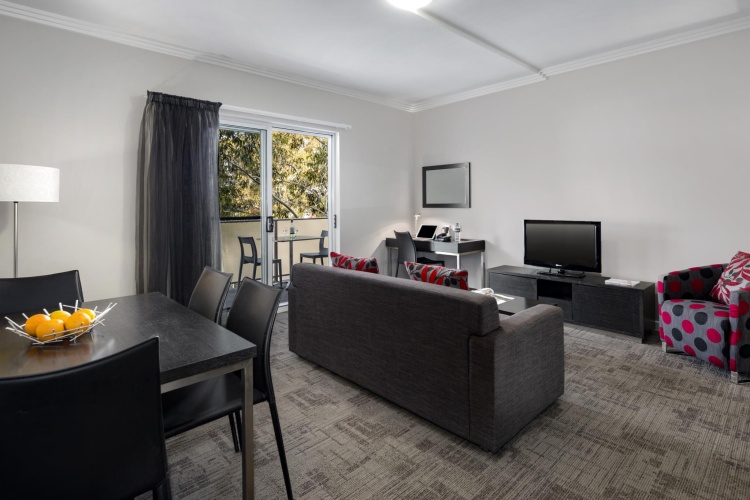 1 Bedroom Executive Suite