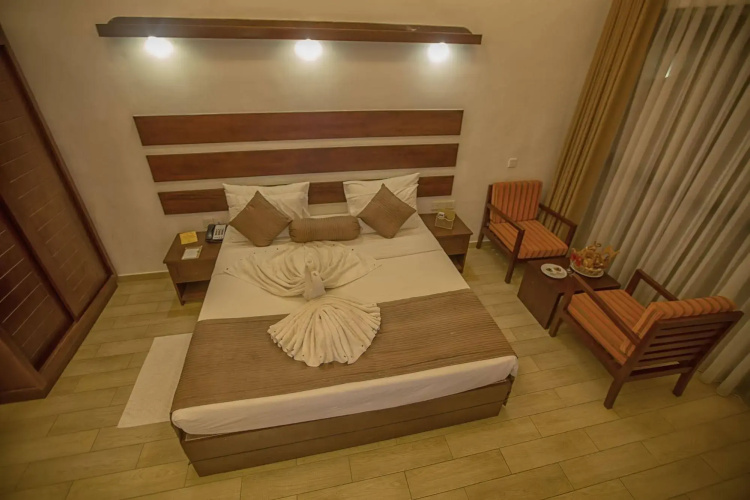 Avenra Beach Hikkaduwa