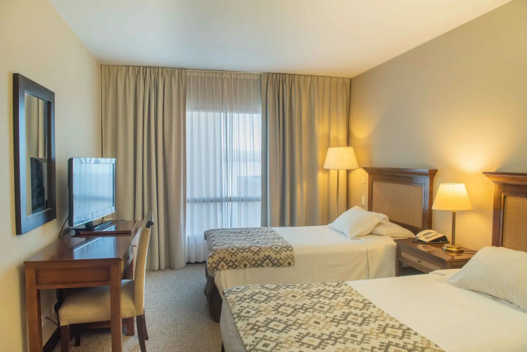 Cacique Inacayal Lake & Spa Hotel