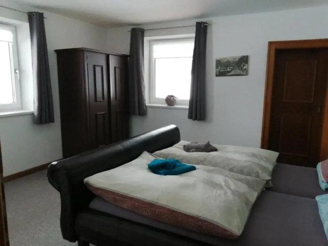 2 Zimmerwohnung Mit Kuche U. Bad