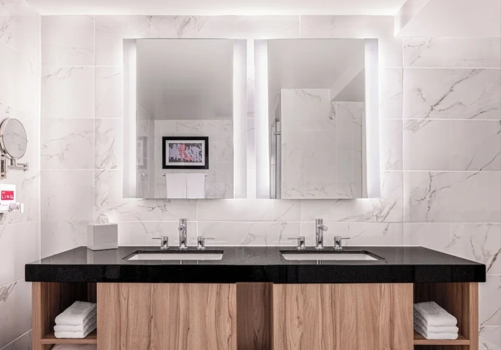 Deluxe Double Suite