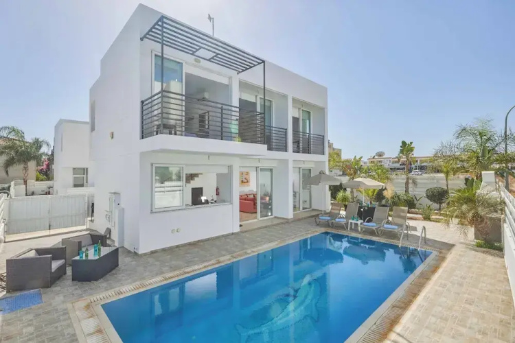 Protaras Pearl Pe18