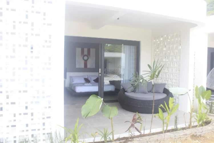 Double Suite