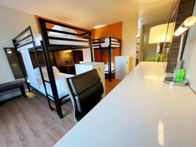 Bposhtels Charlotte - Hostel