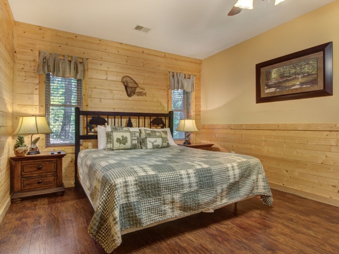 Hickory Hollow Lodge