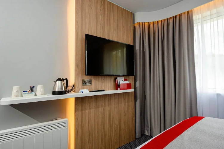 Standard Double Basement room