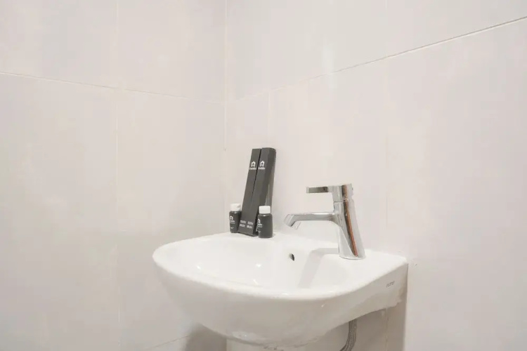 Cozy Studio At 32Th Floor Evenciio Margonda Apartment