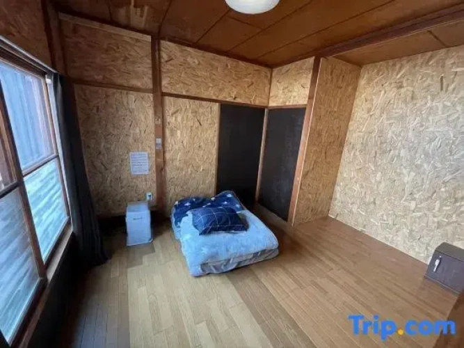 Bed in Dorm