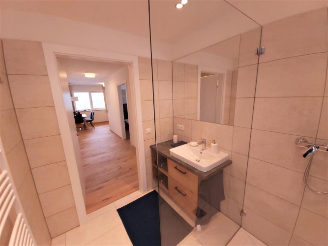 2 Bedrooms Double Suite