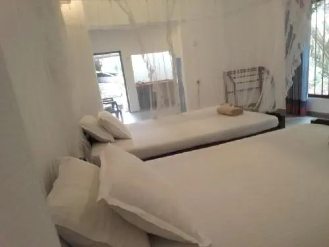 Thusara Guesthouse