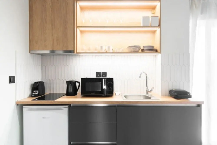 LIV - Modern Studio Apartment S8-3c