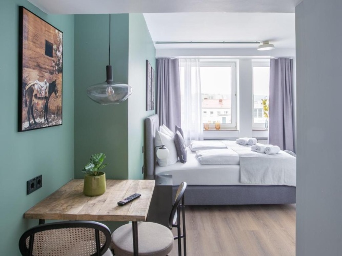 Economy Suite