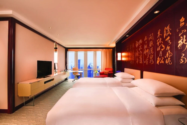 Twin Club room