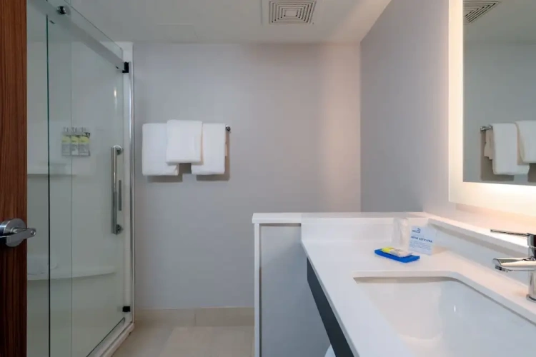 Quadruple Suite