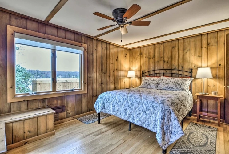 4 Bedrooms Cottage
