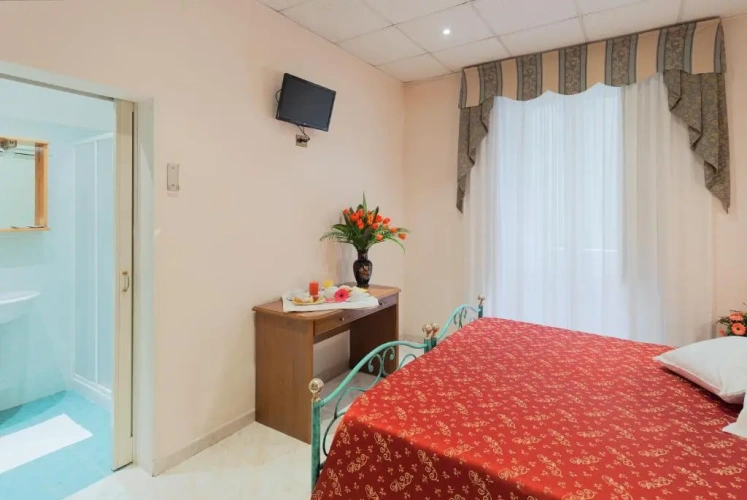 Triple room