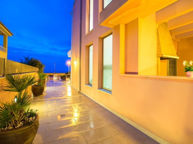 Luxury Villa