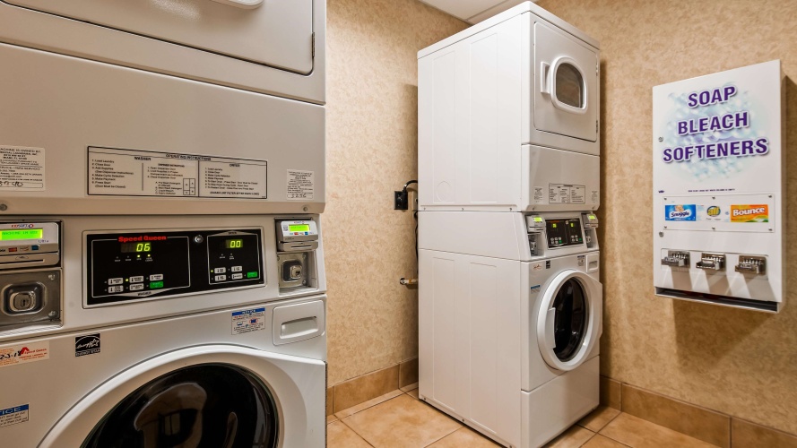 Best Western Plus Kendall Hotel & Suites photo 33