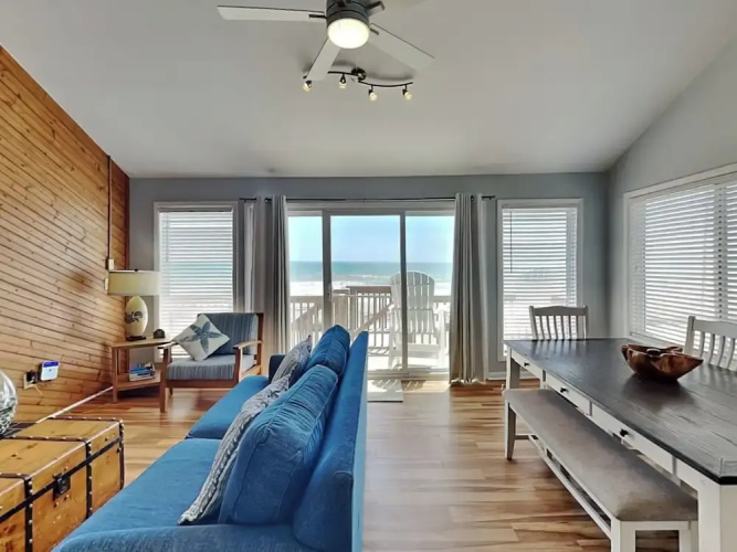 Hicks by Topsail Realty