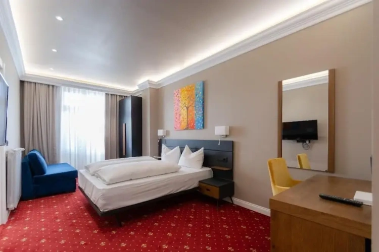 Standard Family room with balcony and with courtyard view