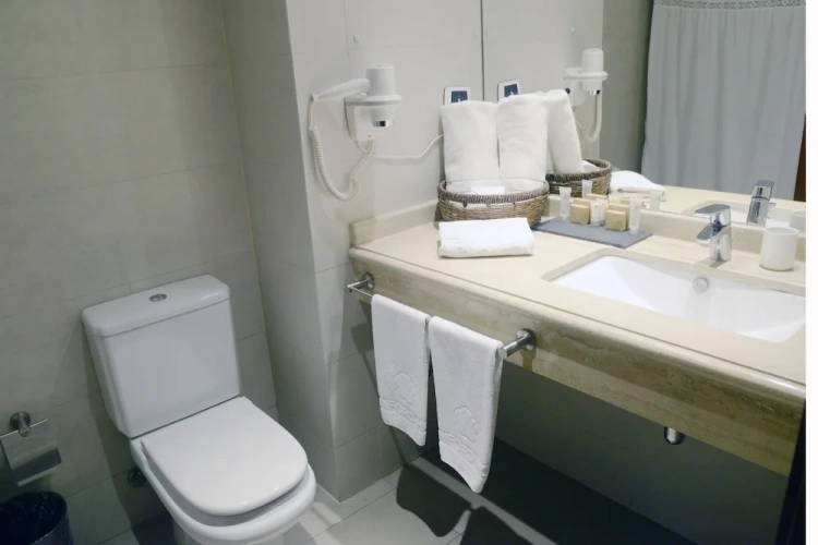 1 Bedroom Executive Triple room