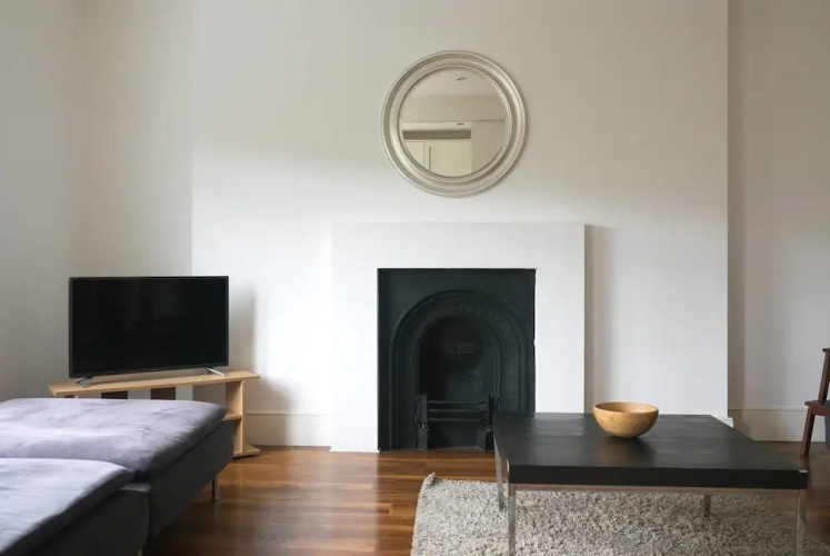 2 BED Flat in Swiss Cottage