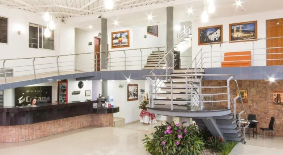 Hotel Catama Inn