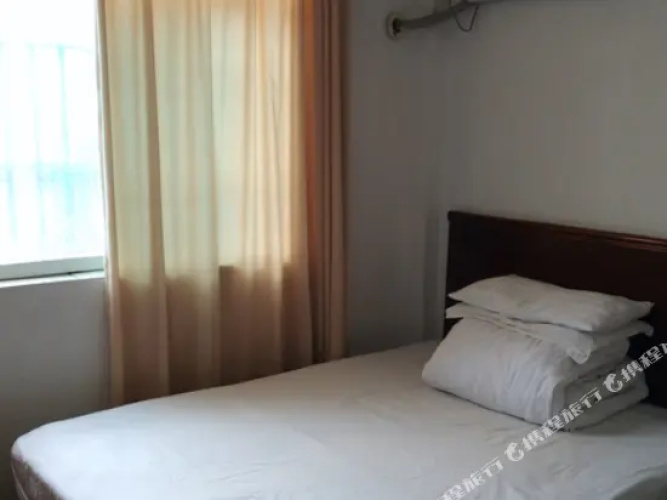 Yuelei Hostel