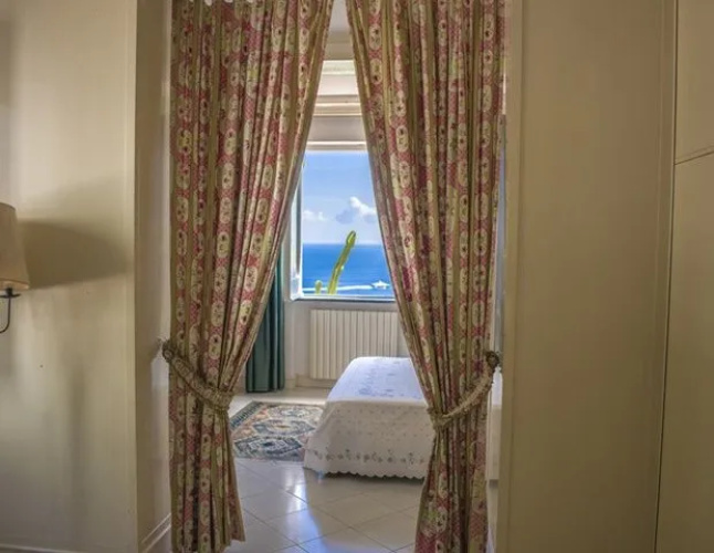 Villa Enaria