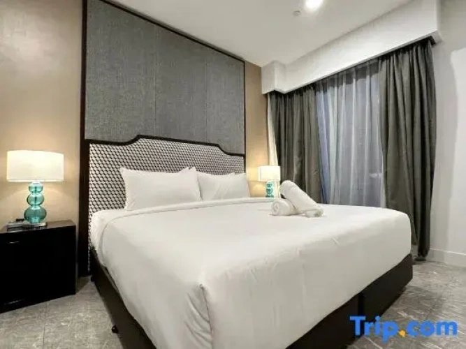 1 Bedroom Deluxe Double Apartment