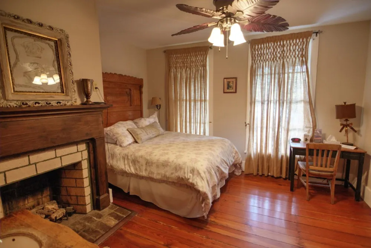 Florida House Inn