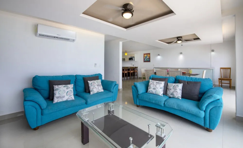 Family vacations apartment ocean view