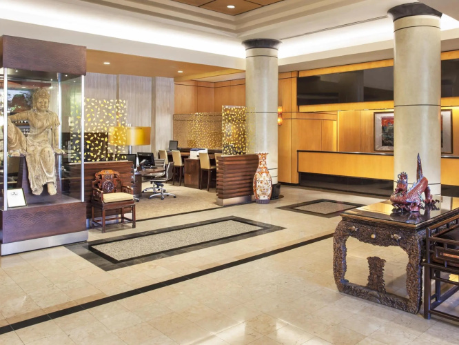 Sheraton LaGuardia East Hotel