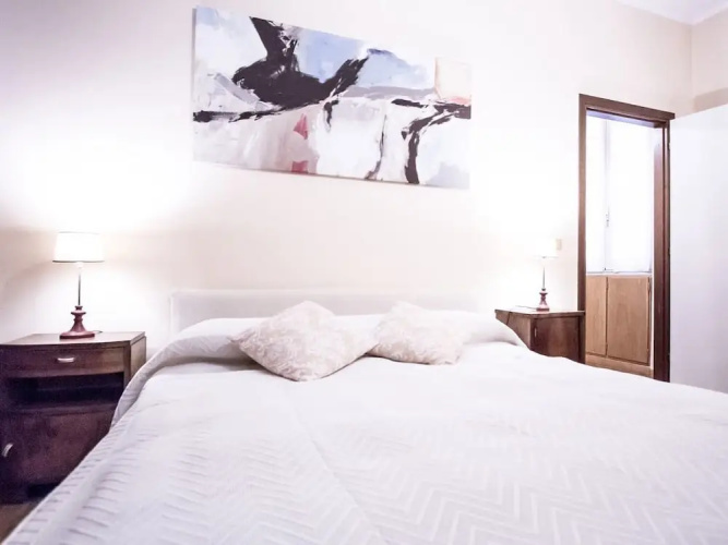 Trevi Fountain Home
