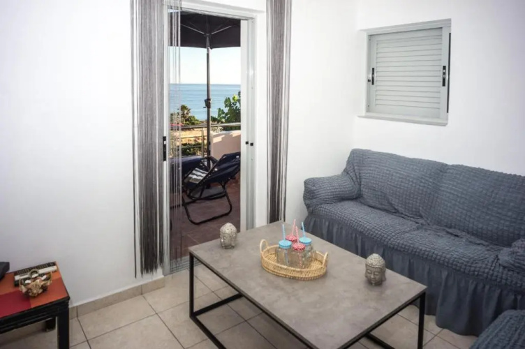 180 Degree Sea View Apartment