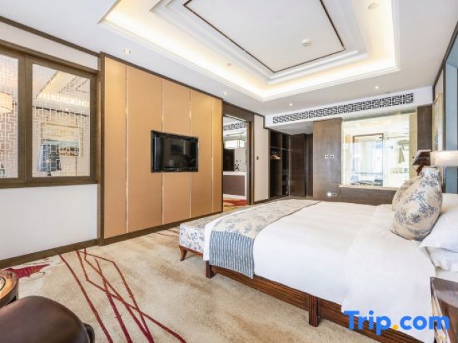 Executive Double Suite