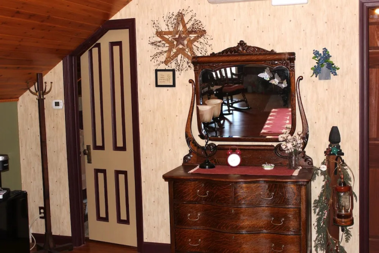 Carriage Stop Bed & Breakfast