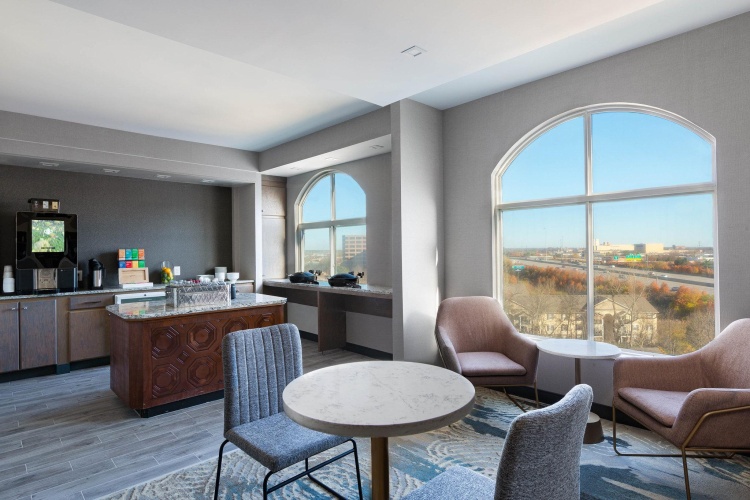 Quadruple Club Suite