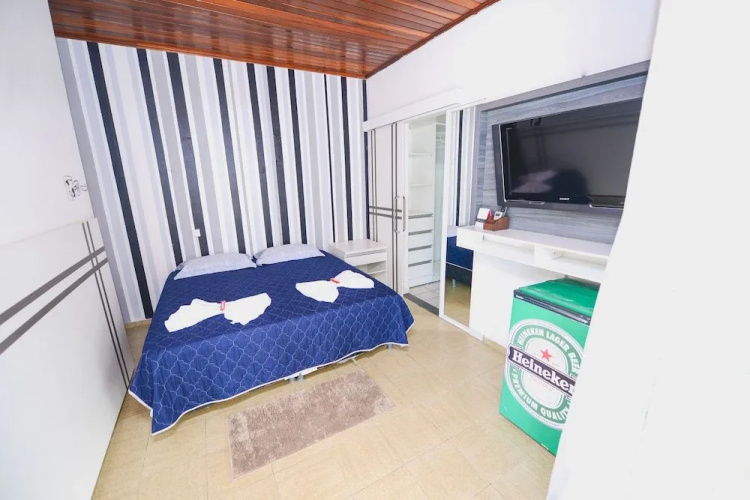Hostel Caçari