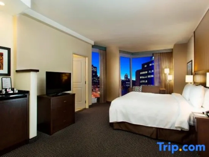 1 Bedroom Double Suite