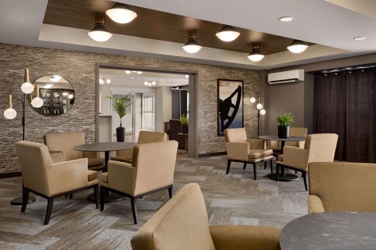 Microtel Inn & Suites By Wyndham Lloydminster photo 19