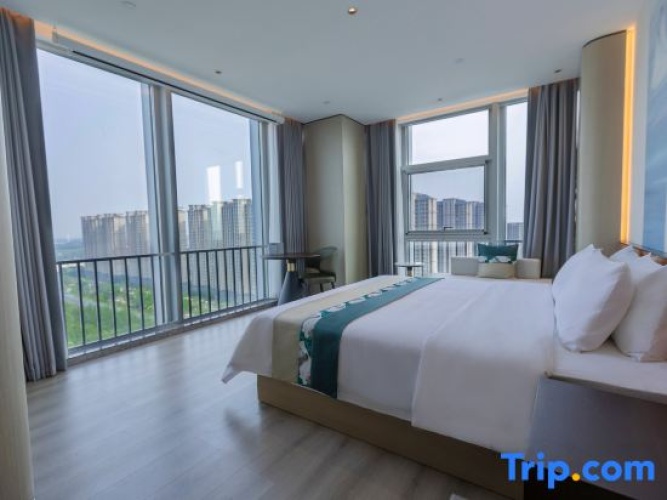 Standard Double room with view