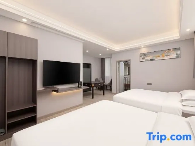 Standard Twin Family room