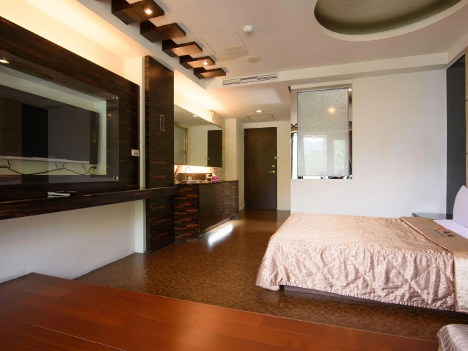Harbor Elite Hotel